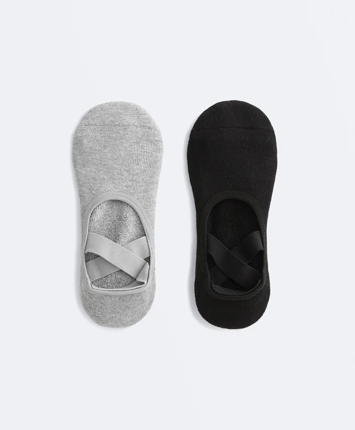 2 pares de calcetines acolchados de mezcla de algodón para yoga y pilates con tiras cruzadas 2 pares de calcetines acolchados de mezcla de algodón para yoga y pilates con tiras cruzadas