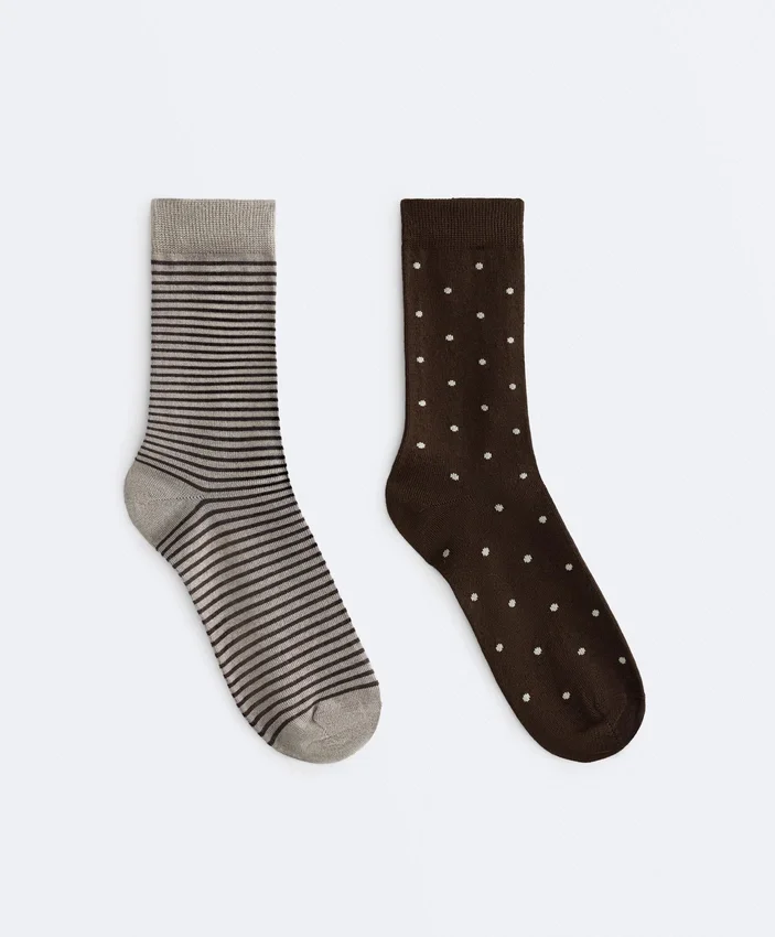 2 pares de calcetines clásicos 55 % modal y 10 % cachemira 2 pares de calcetines clásicos 55 % modal y 10 % cachemira