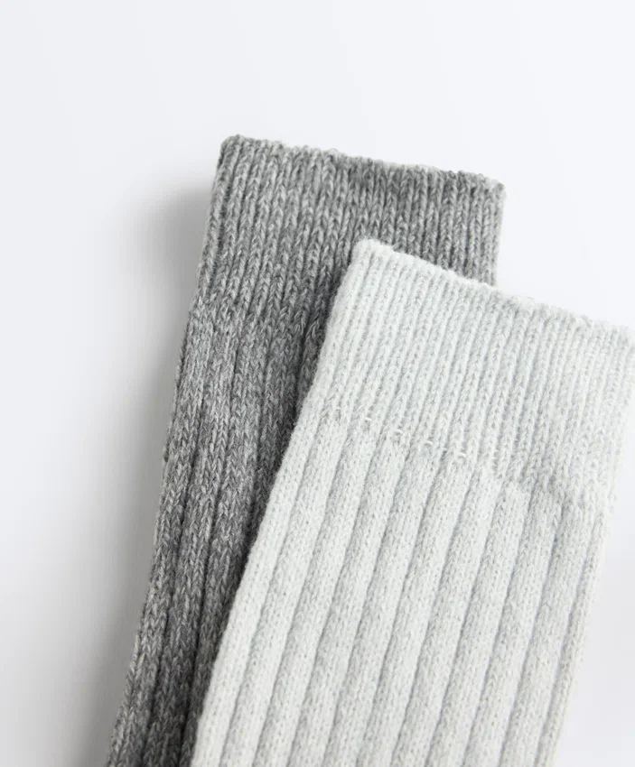 2 pares de calcetines clásicos acanalados 2 pares de calcetines clásicos acanalados