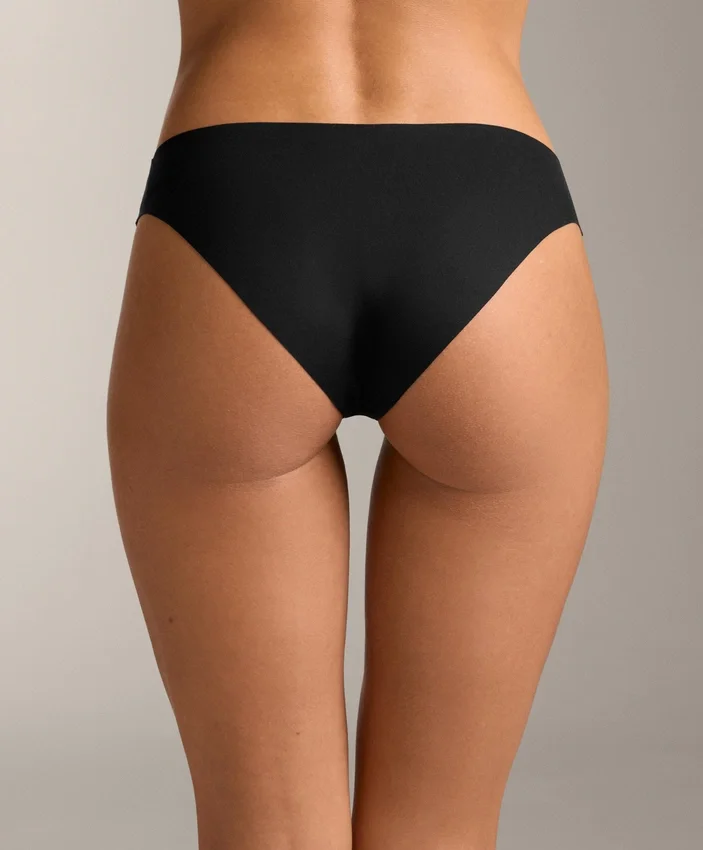3 braguitas clásicas de bikini de mezcla de poliamida con corte en V invisible 3 braguitas clásicas de bikini de mezcla de poliamida con corte en V invisible