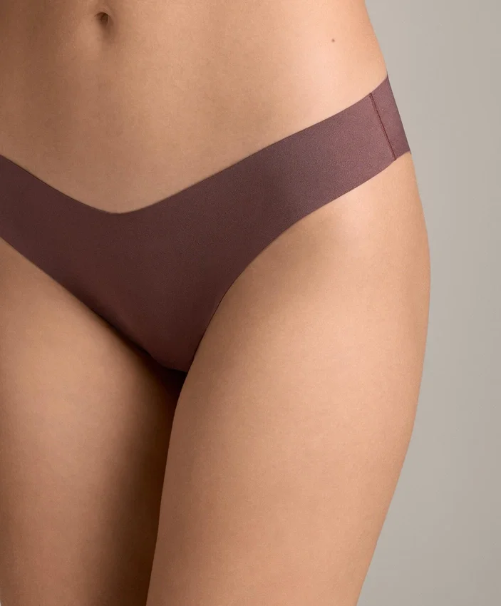 3 braguitas de bikini clásicas con corte en V, invisibles, de mezcla de poliamida y corte láser 3 braguitas de bikini clásicas con corte en V, invisibles, de mezcla de poliamida y corte láser