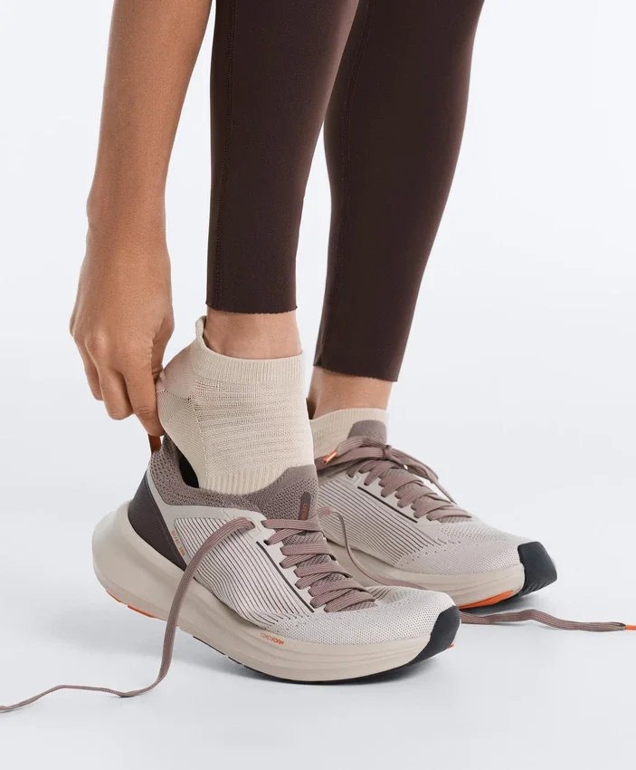 3 pares de calcetines deportivos de mezcla de poliamida con lengüeta en el talón 3 pares de calcetines deportivos de mezcla de poliamida con lengüeta en el talón