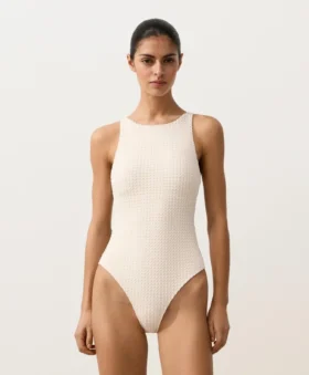 Bañador halter de croché con textura de burbujas Bañador halter de croché con textura de burbujas
