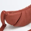 Bolso bandolera acolchado con textura Bolso bandolera acolchado con textura