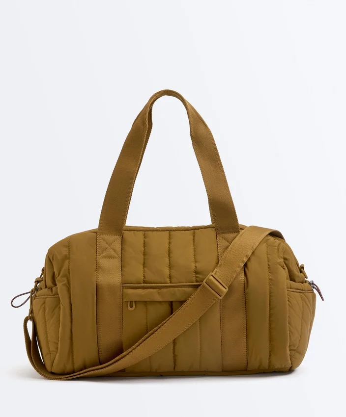 Bolso deportivo tipo bolero Bolso deportivo tipo bolero