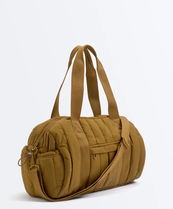 Bolso deportivo tipo bolero Bolso deportivo tipo bolero