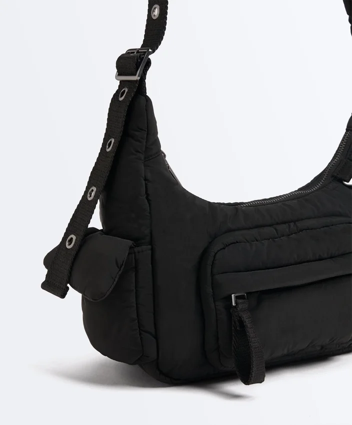 Bolsos mini con bolsillos maxi Bolsos mini con bolsillos maxi