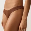 Braguitas de bikini brasileñas con corte en U y tejido arrugado Braguitas de bikini brasileñas con corte en U y tejido arrugado