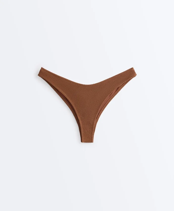 Braguitas de bikini brasileñas con corte en U y tejido arrugado Braguitas de bikini brasileñas con corte en U y tejido arrugado