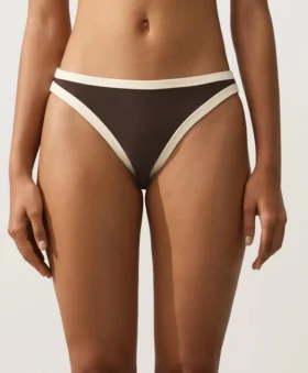 Braguitas de bikini clásicas con ribete en contraste