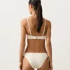 Braguitas de bikini clásicas de ganchillo con textura de burbujas Braguitas de bikini clásicas de ganchillo con textura de burbujas