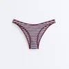 Braguitas de bikini de cobertura media con corte en U y rayas texturizadas Braguitas de bikini de cobertura media con corte en U y rayas texturizadas