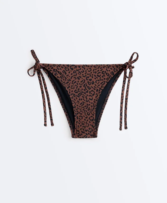 Braguitas de bikini de cobertura media con lazo y estampado de leopardo Braguitas de bikini de cobertura media con lazo y estampado de leopardo
