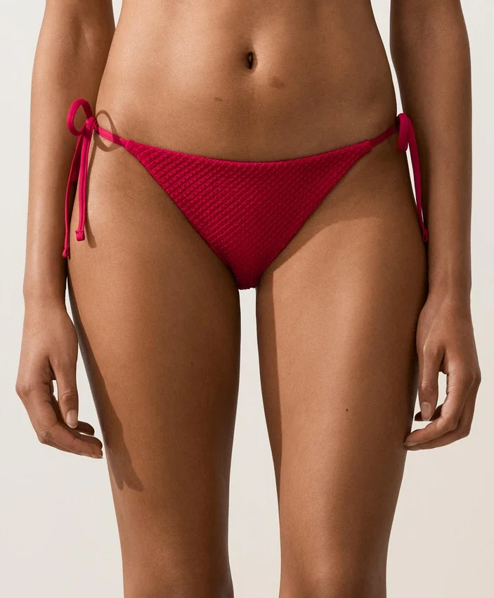 Braguitas de bikini de cobertura media con tejido de gofre y lazos Braguitas de bikini de cobertura media con tejido de gofre y lazos