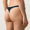 Braguitas de bikini tipo tanga con corte en U y ribete en contraste Braguitas de bikini tipo tanga con corte en U y ribete en contraste