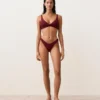 Braguitas de bikinis brasileñas con corte en U y tejido jacquard de cuadros pequeños Braguitas de bikinis brasileñas con corte en U y tejido jacquard de cuadros pequeños