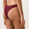 Braguitas de bikinis brasileñas con corte en U y tejido jacquard de cuadros pequeños Braguitas de bikinis brasileñas con corte en U y tejido jacquard de cuadros pequeños