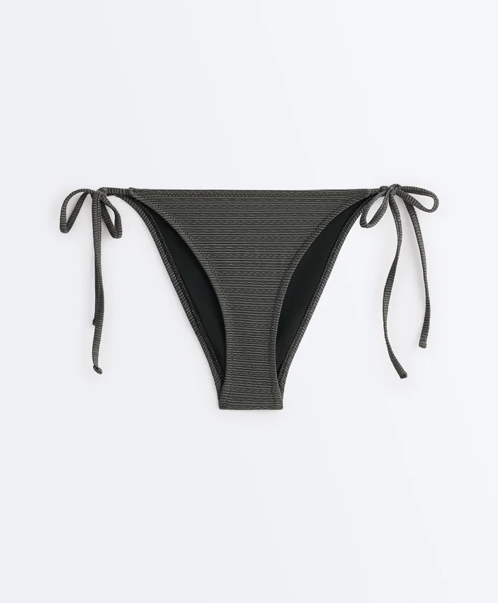 Braguitas de bikinis de cobertura media con lazos en jacquard con efecto lavado Braguitas de bikinis de cobertura media con lazos en jacquard con efecto lavado