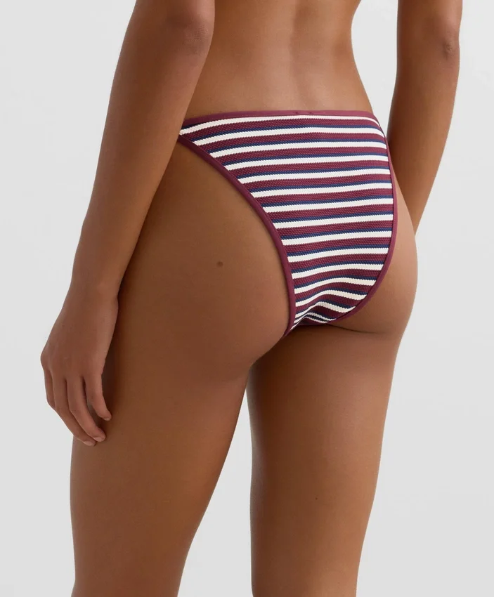 Braguitas de bikinis de cobertura media con rayas texturizadas y lazos Braguitas de bikinis de cobertura media con rayas texturizadas y lazos