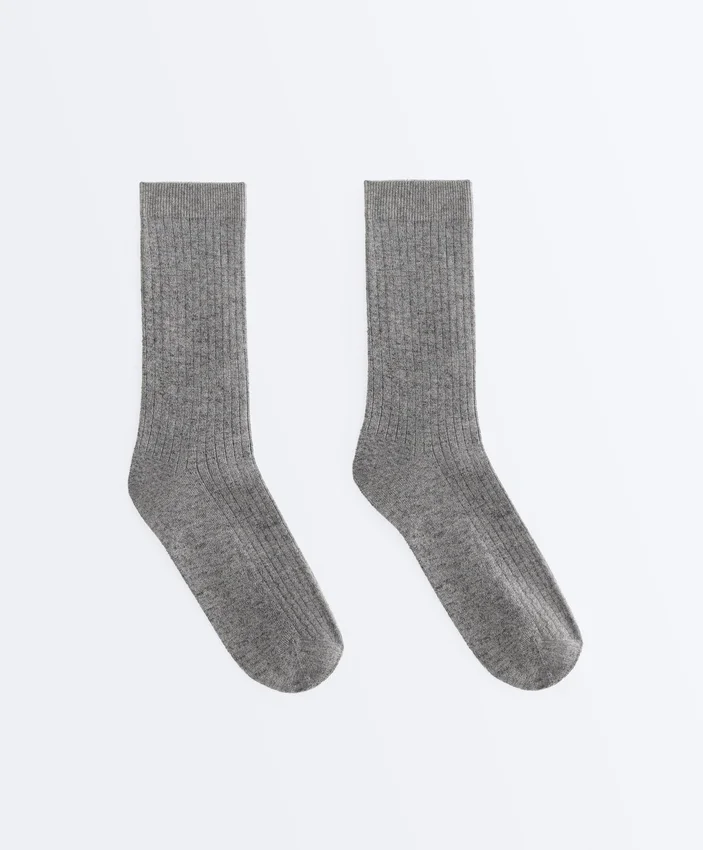 Calcetines clásicos de mezcla de modal con un 13 % de cachemira Calcetines clásicos de mezcla de modal con un 13 % de cachemira