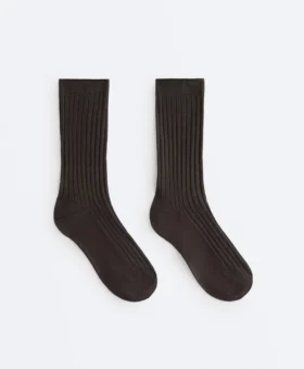 Calcetines clásicos de mezcla de seda con diseño acanalado Calcetines clásicos de mezcla de seda con diseño acanalado