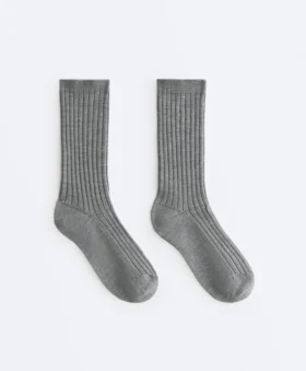Calcetines clásicos de mezcla de seda con diseño acanalado Calcetines clásicos de mezcla de seda con diseño acanalado