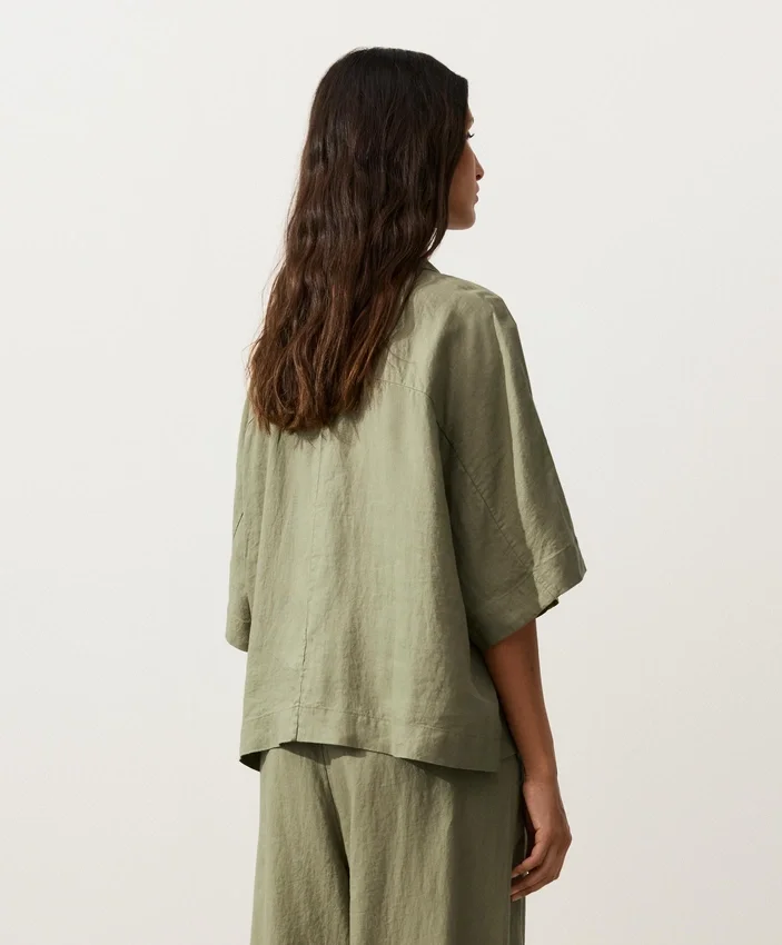 Camisas oversize de manga corta 100 % lino Camisas oversize de manga corta 100 % lino