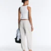 Camiseta ajustada de canalé con tirantes, de algodón y modal Camiseta ajustada de canalé con tirantes, de algodón y modal
