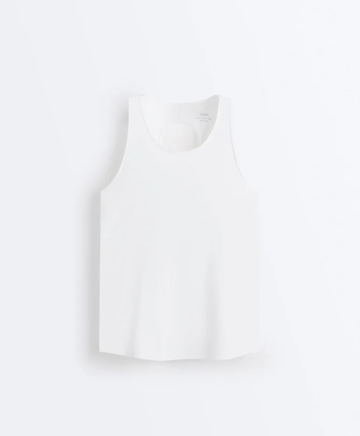 Camiseta Comfortlux con espalda cruzada Camiseta Comfortlux con espalda cruzada