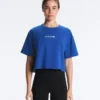 Camiseta corta de corte recto con eslogan, de mezcla de algodón Camiseta corta de corte recto con eslogan, de mezcla de algodón