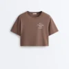 Camiseta corta de corte recto con eslogan, de mezcla de algodón Camiseta corta de corte recto con eslogan, de mezcla de algodón