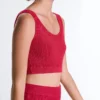 Camiseta corta de punto lavado con tirantes trenzados Camiseta corta de punto lavado con tirantes trenzados