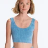 Camiseta corta de punto lavado con tirantes trenzados Camiseta corta de punto lavado con tirantes trenzados