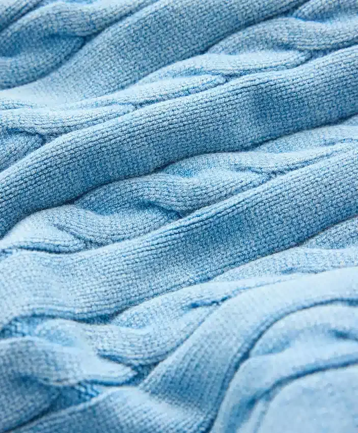 Camiseta corta de punto lavado con tirantes trenzados Camiseta corta de punto lavado con tirantes trenzados