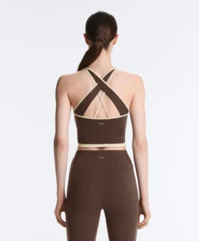Camiseta de tirantes Comfortlux con espalda cruzada en contraste