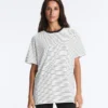 Camiseta oversize de manga corta de mezcla de algodón con rayas en contraste Camiseta oversize de manga corta de mezcla de algodón con rayas en contraste