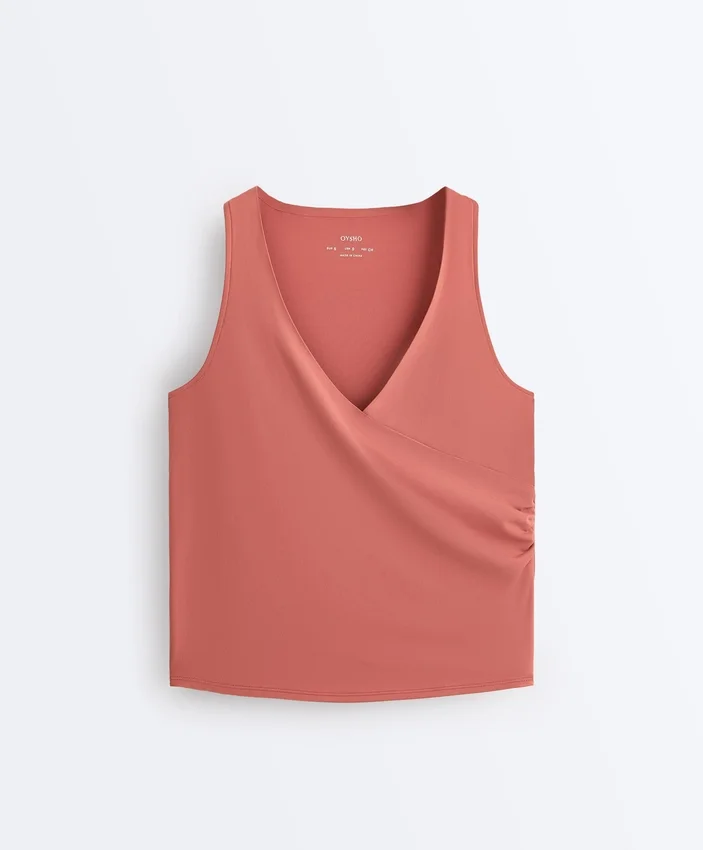 Camiseta sin mangas Comfortlux con escote cruzado Camiseta sin mangas Comfortlux con escote cruzado