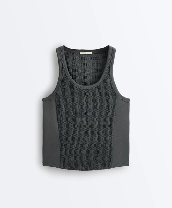 Camiseta sin mangas sin costuras con fruncidos Camiseta sin mangas sin costuras con fruncidos