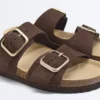 Chanclas de piel serraje con hebilla Chanclas de piel serraje con hebilla