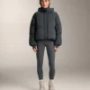 Chaqueta acolchada corta 100 % plumón Chaqueta acolchada corta 100 % plumón