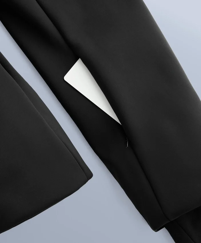 Chaqueta acolchada de esquí Primaloft® con bloques de color y corte superajustado, resistente al agua Chaqueta acolchada de esquí Primaloft® con bloques de color y corte superajustado, resistente al agua