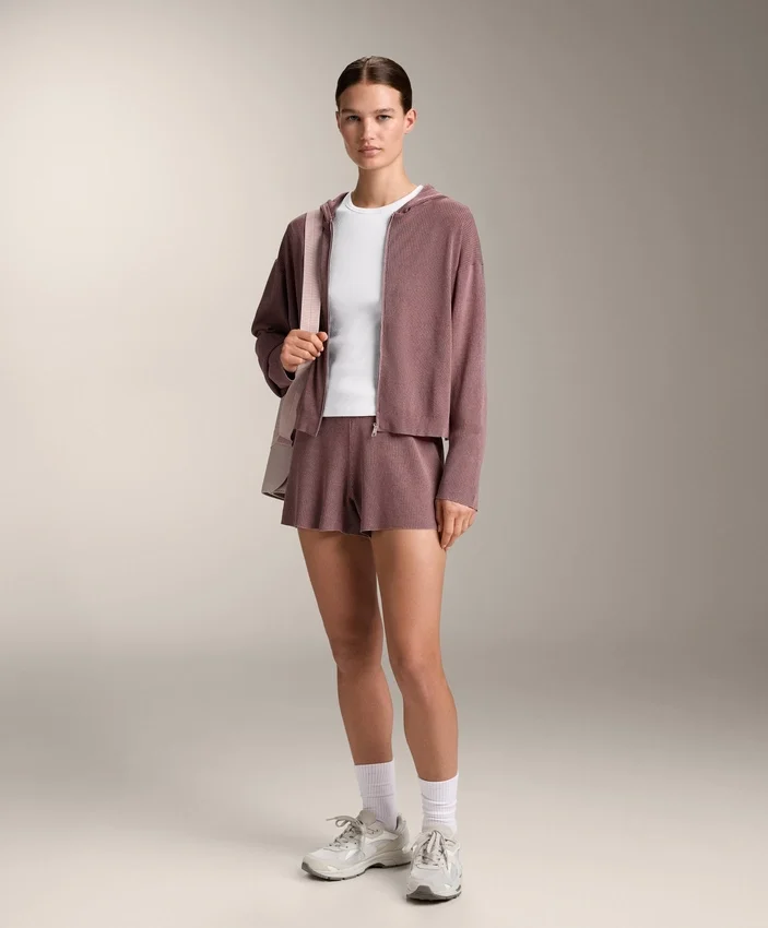 Chaqueta con capucha de punto elástico Chaqueta con capucha de punto elástico