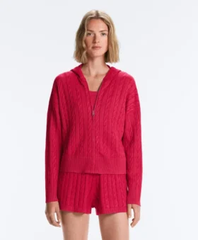 Chaqueta con capucha de punto trenzado lavado