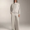 Chaqueta con capucha y detalles acanalados en modal cepillado Chaqueta con capucha y detalles acanalados en modal cepillado