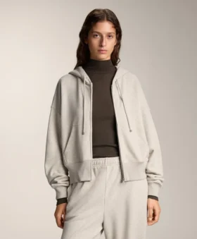 Chaqueta con capucha y mangas anchas de algodón