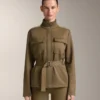 Chaqueta con efecto neopreno y cinturón Chaqueta con efecto neopreno y cinturón