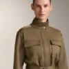 Chaqueta con efecto neopreno y cinturón Chaqueta con efecto neopreno y cinturón