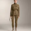Chaqueta con efecto neopreno y cinturón Chaqueta con efecto neopreno y cinturón