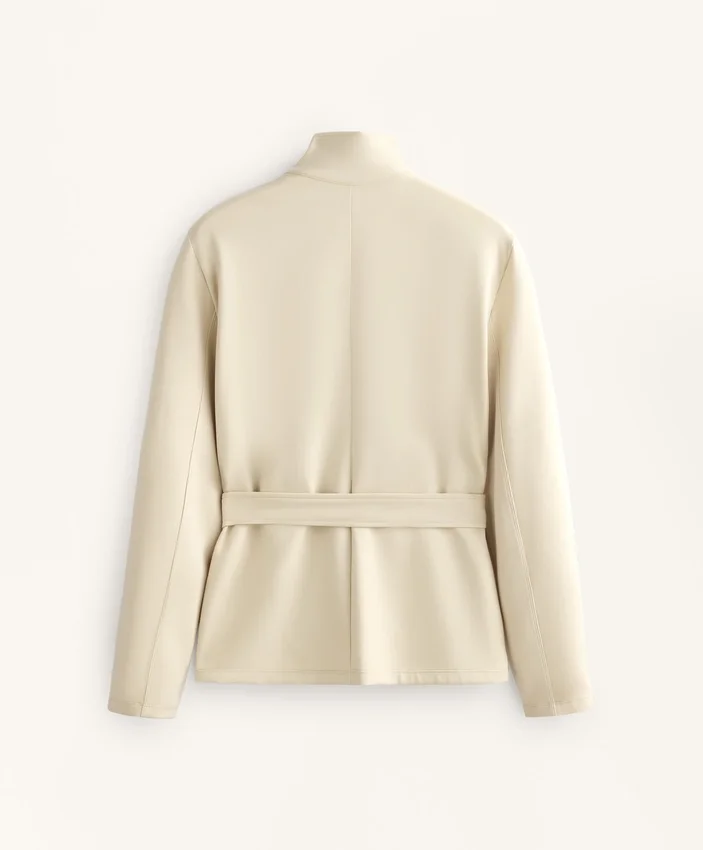 Chaqueta con efecto neopreno y cinturón Chaqueta con efecto neopreno y cinturón
