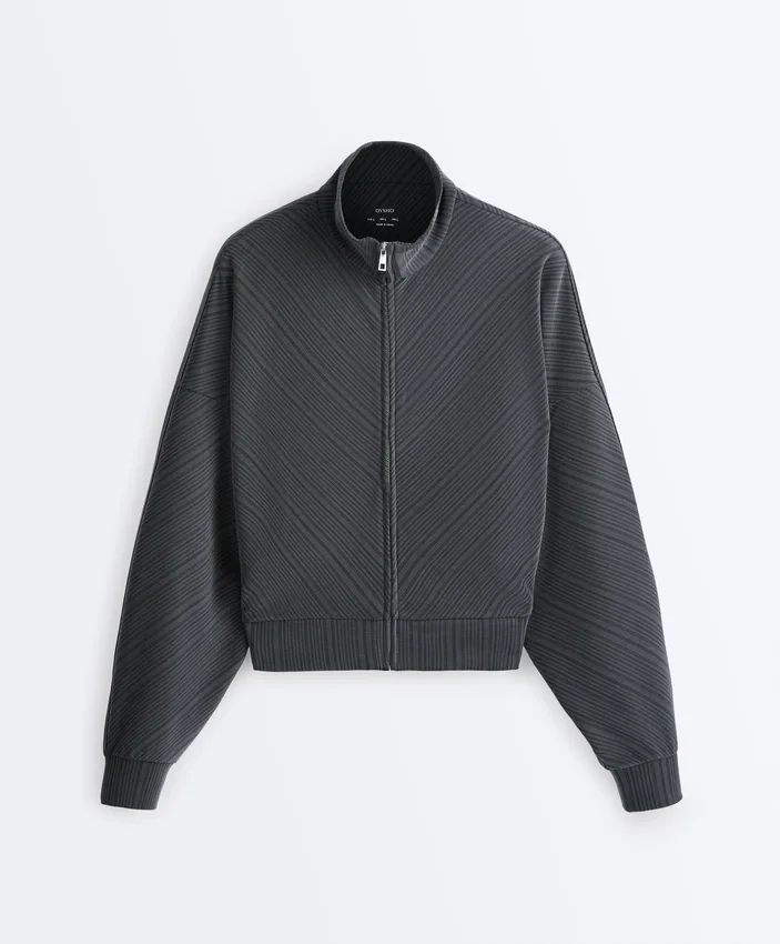 Chaqueta con rayas asimétricas y modal Chaqueta con rayas asimétricas y modal